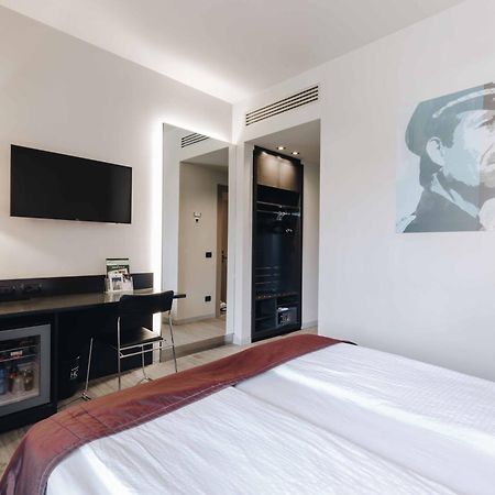 Hotel Continental เกรโมนา ภายนอก รูปภาพ