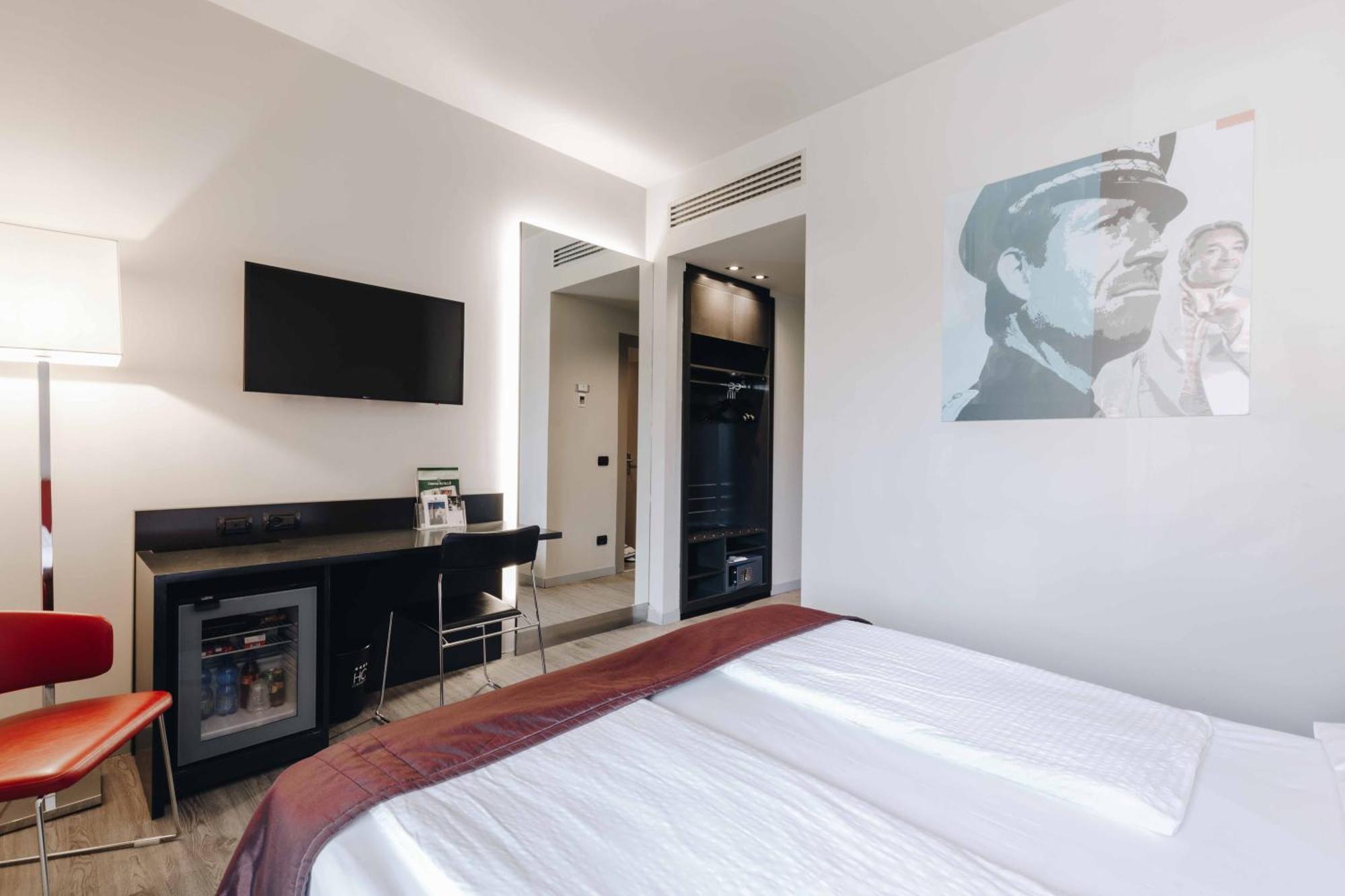 Hotel Continental เกรโมนา ภายนอก รูปภาพ